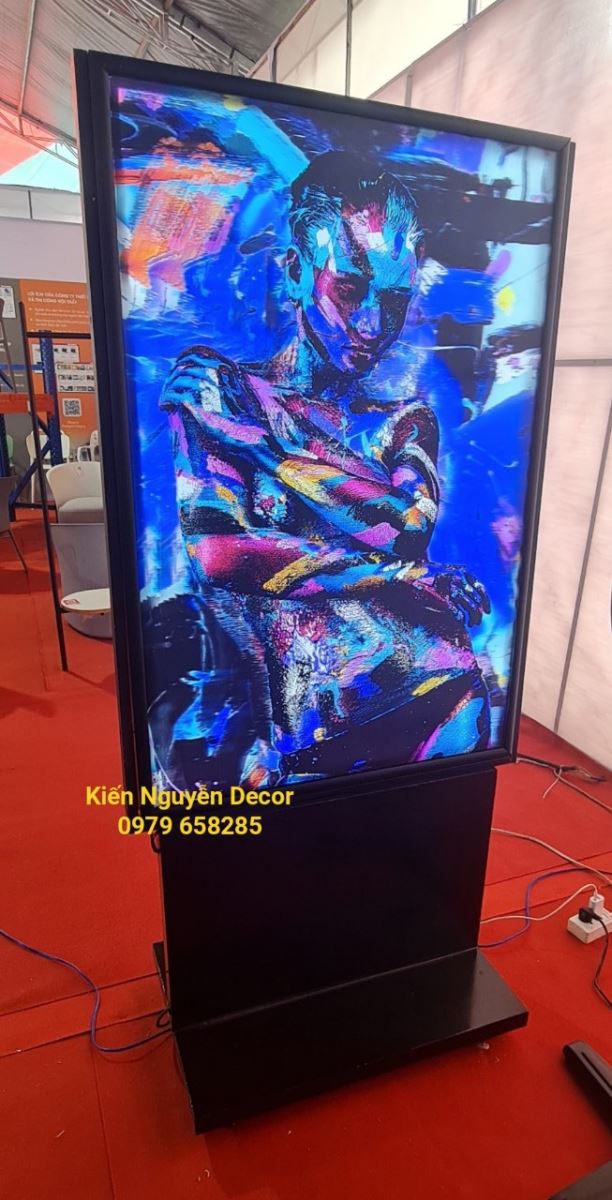 Hộp đèn Tranh 3D Cô Gái Nghệ Thuật